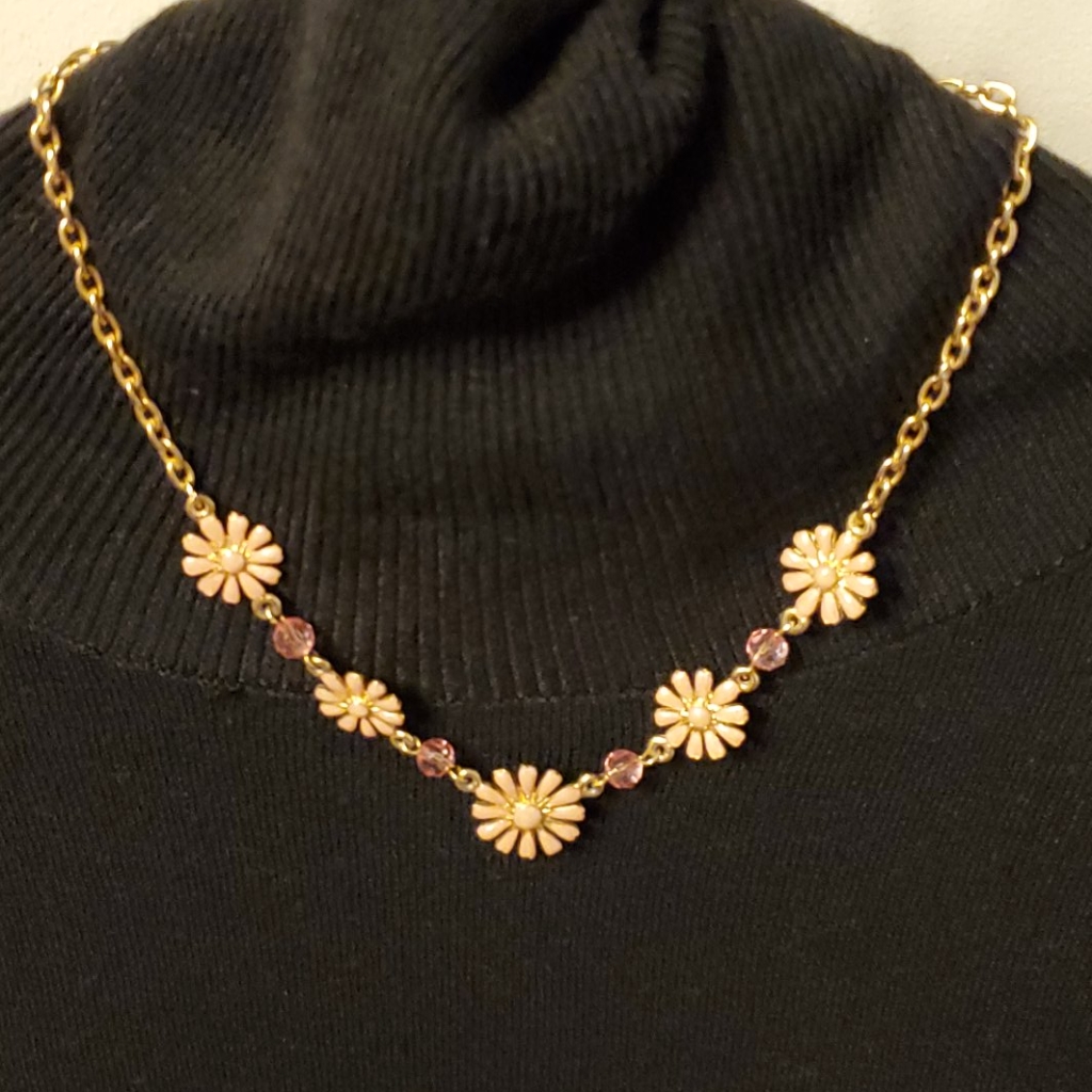 Pink Bead N Flower Necklace